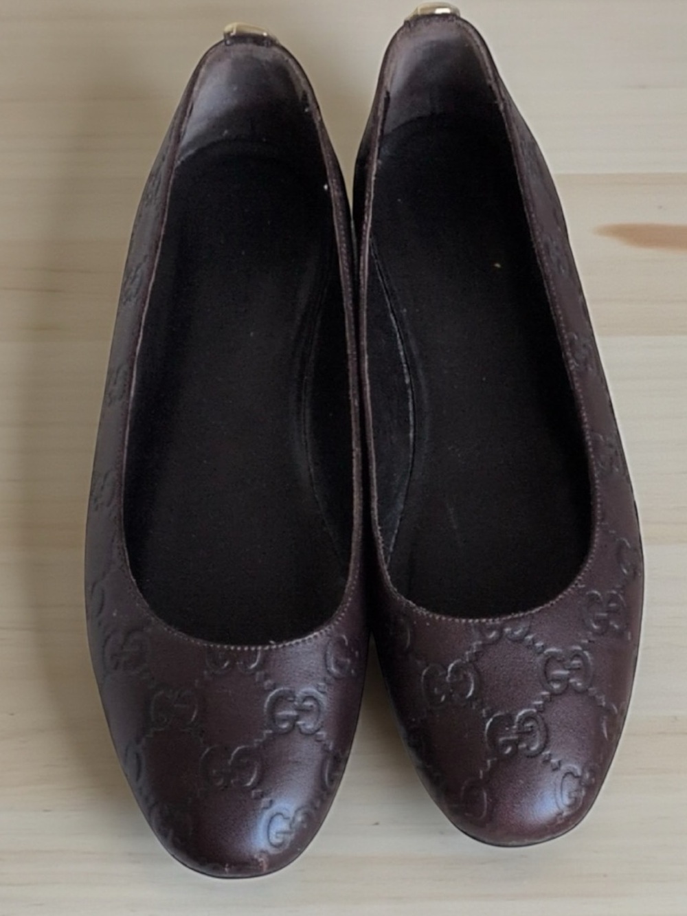 Gucci Iconic Guccisima Embossed Leather Ballet Flats - Deep Brown (36.5) - Picture 2 of 7